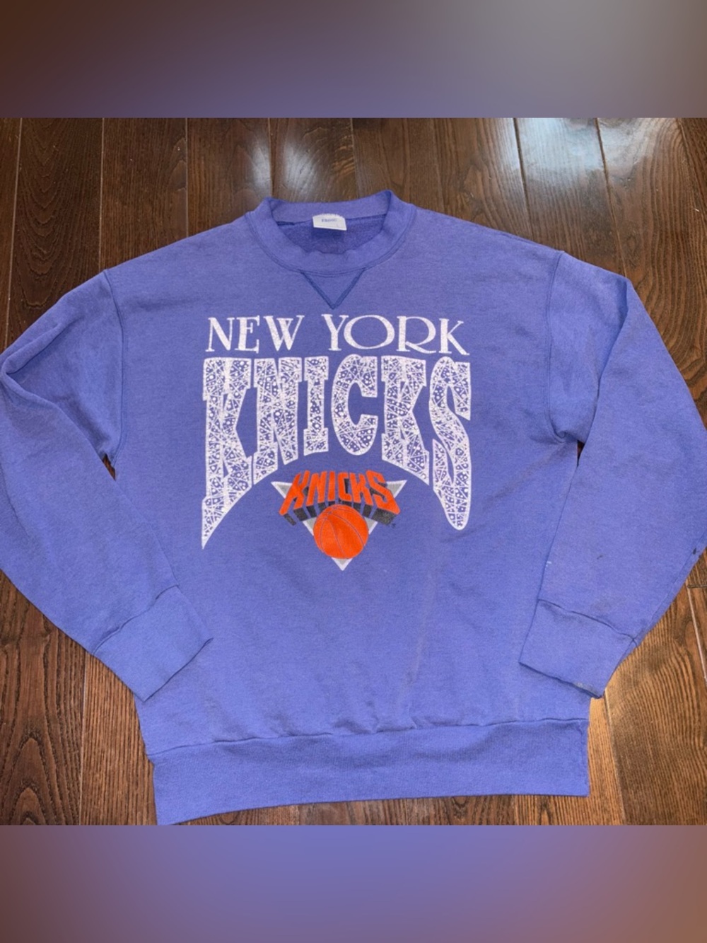 Vintage New York Knicks Purple Crewneck Sweatshirt - Team Graphic